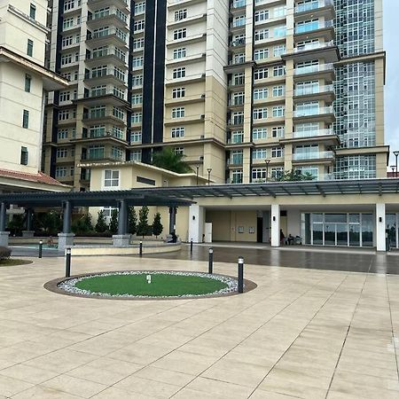 A.R Homestay Riverine Condominium 古晋 外观 照片